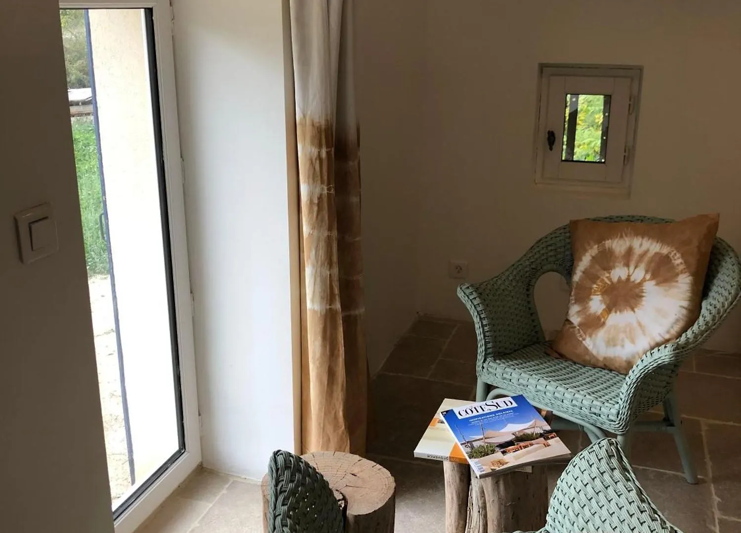 Charmante Maisonnette Au Calme Pierrerue  Holiday home