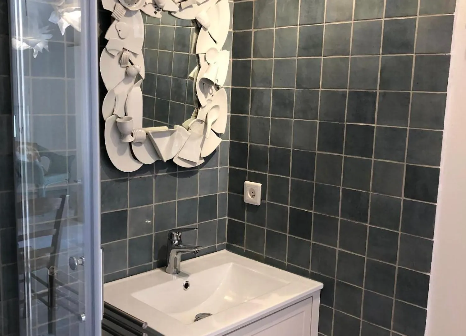 Holiday home Charmante Maisonnette Au Calme Pierrerue  France