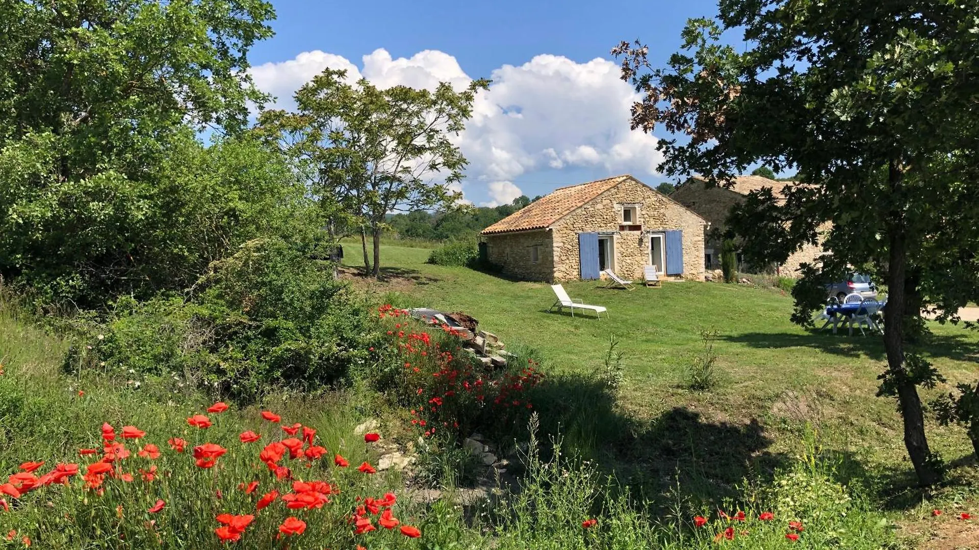 Holiday home Charmante Maisonnette Au Calme Pierrerue  France