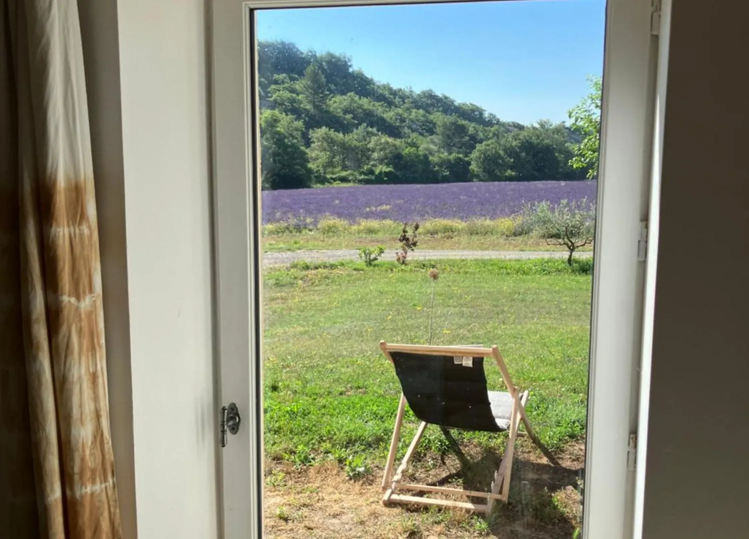Holiday home Charmante Maisonnette Au Calme Pierrerue