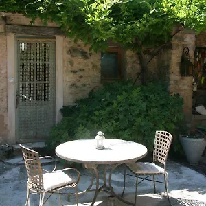  Bed & Breakfast Le Jas Des Nevières